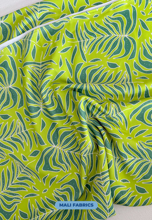 LICRA RECICLADA FOLHAS ABSTRATAS VERDES M565